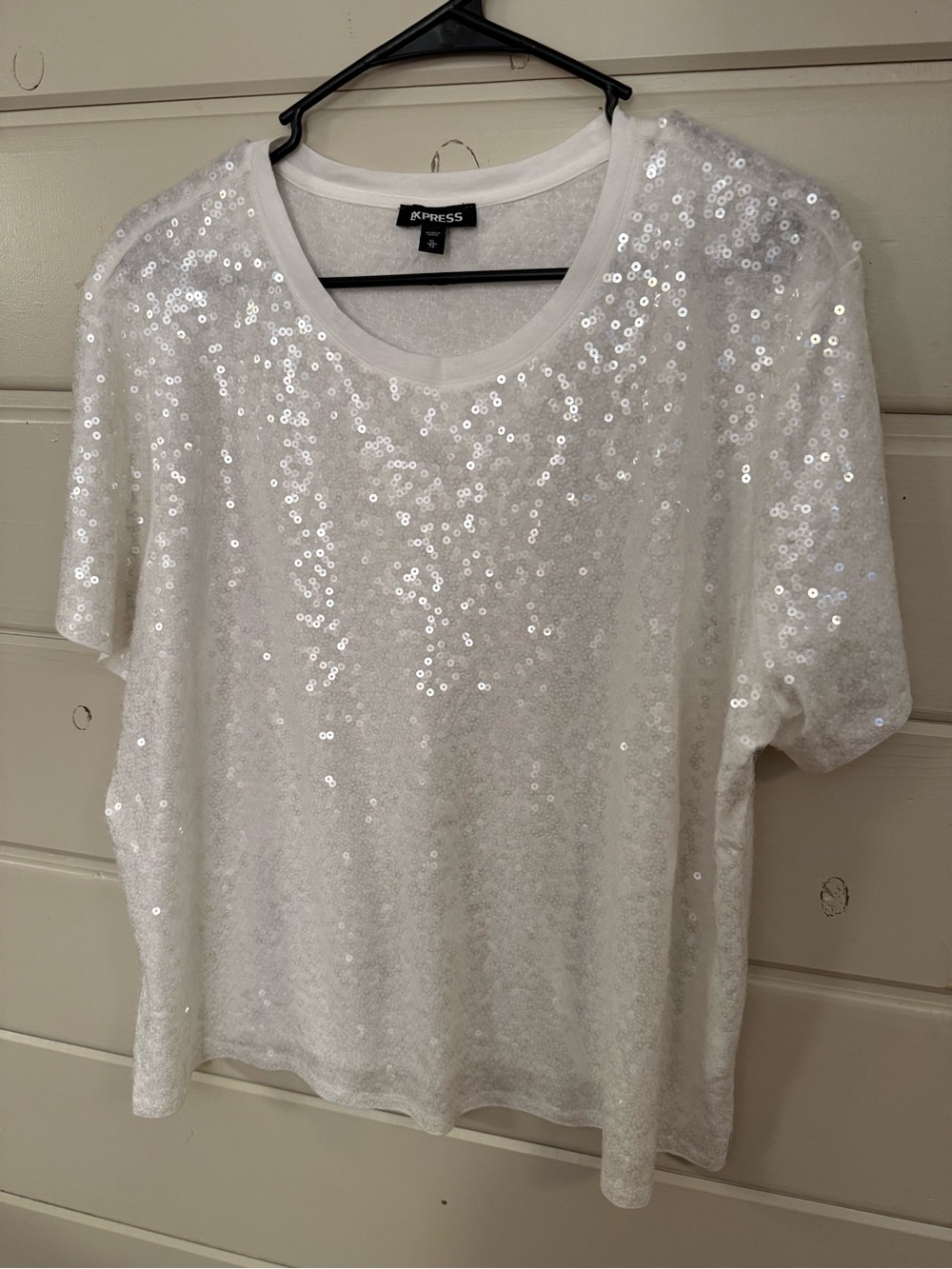 Express White Sequin Short Sleeve Scoop Neck Tee